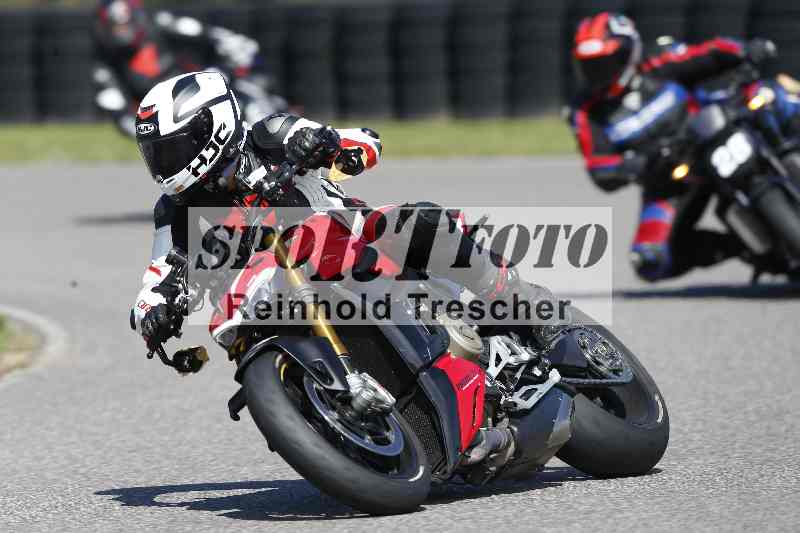 /Archiv-2025/42 07.08.2025 Peter Studer Girls Day ADR/Gruppe orange/23